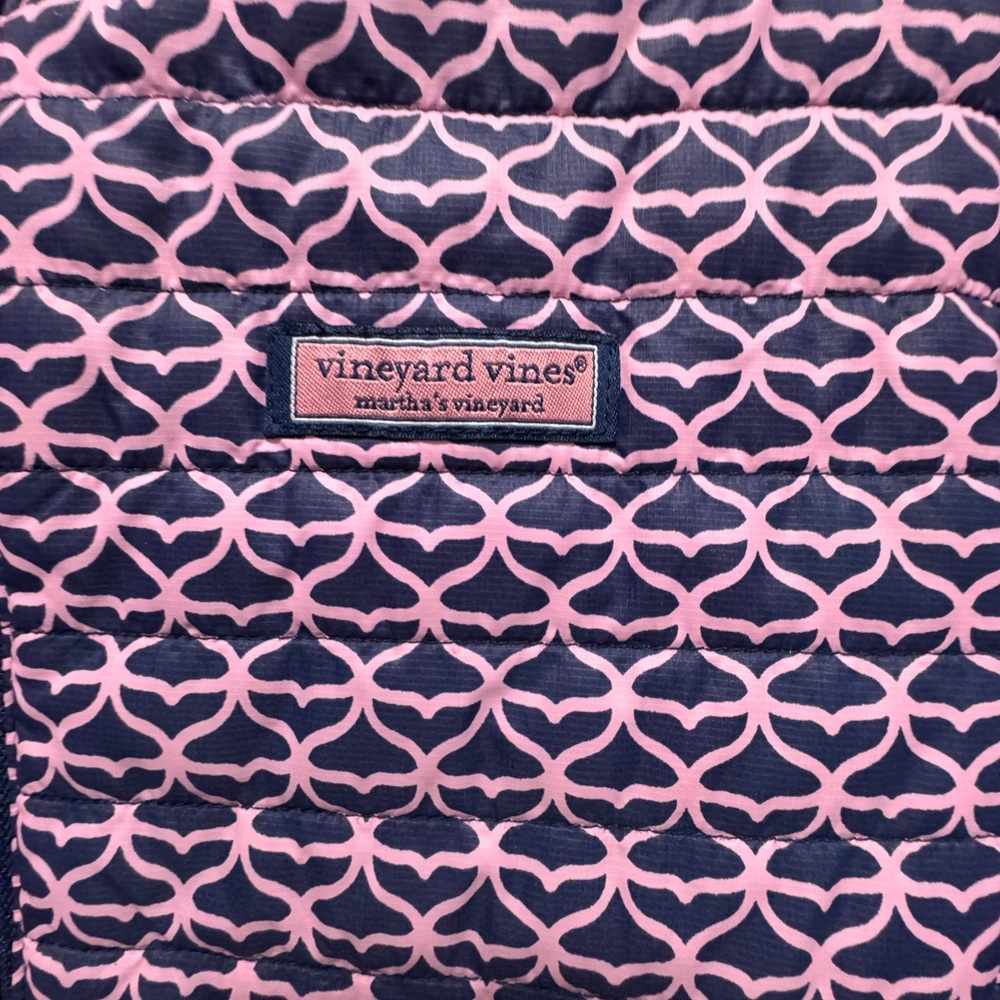 Vineyard Vines Pink and Navy Quilted size large (14) Jacket - Picture 5 of 9